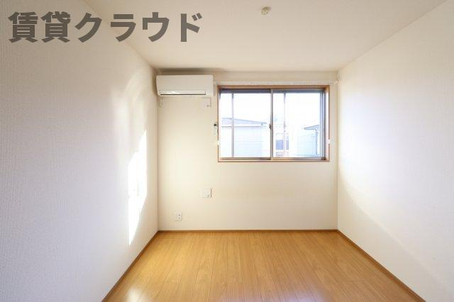  グランフェリオ本千葉の寝室|広くて明るい寝室