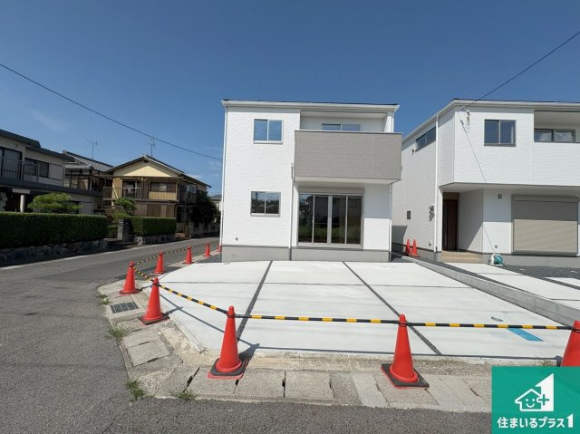 野洲市永原　第1期　新築一戸建ての外観|安心の10年保証！外観を美しく保ち、雨水で汚れを落とします！気になることがありましたら、お気軽にお問い合わせください！