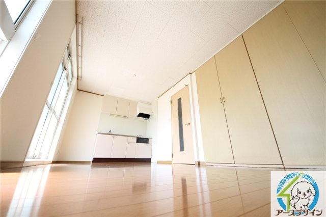 ダイコーポ西藤江の居間・リビング|※類似部屋