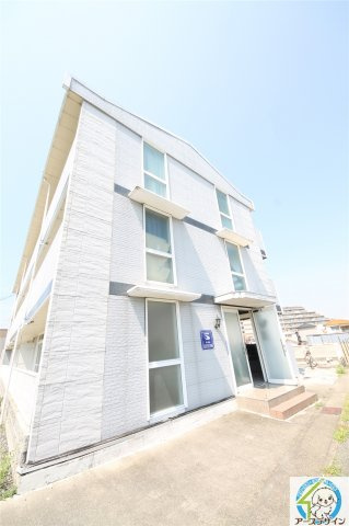 ダイコーポ西藤江の外観|おしゃれな外観です