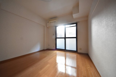 【居間・リビング】 | ディナスティ神戸元町通