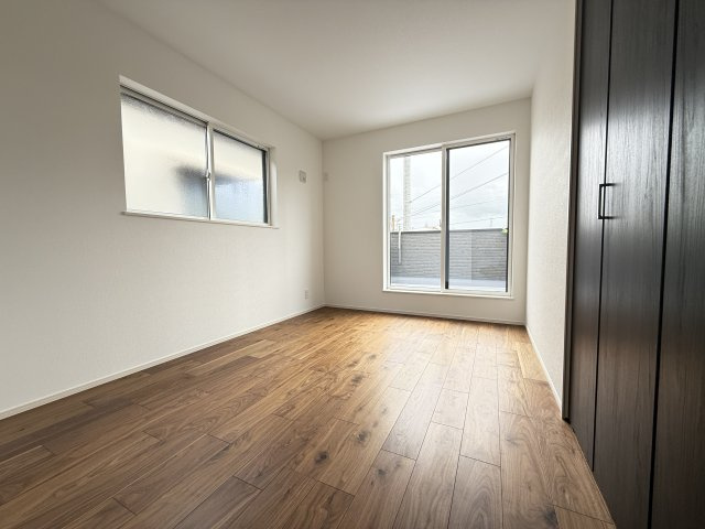 西区枝吉１丁目新築戸建の洋室