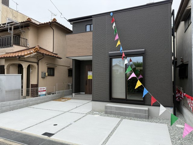 西区枝吉１丁目新築戸建の前面道路含む現地写真