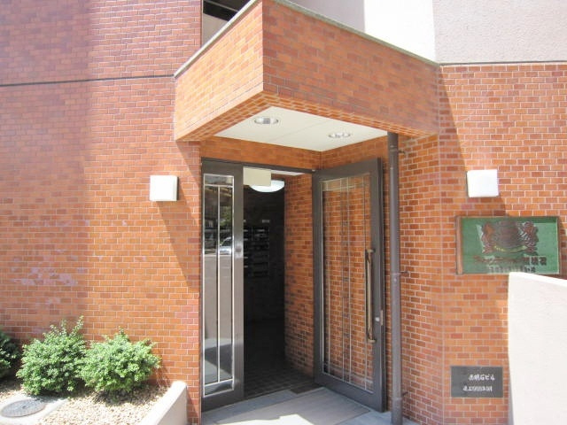 ライオンズマンション西明石のエントランス