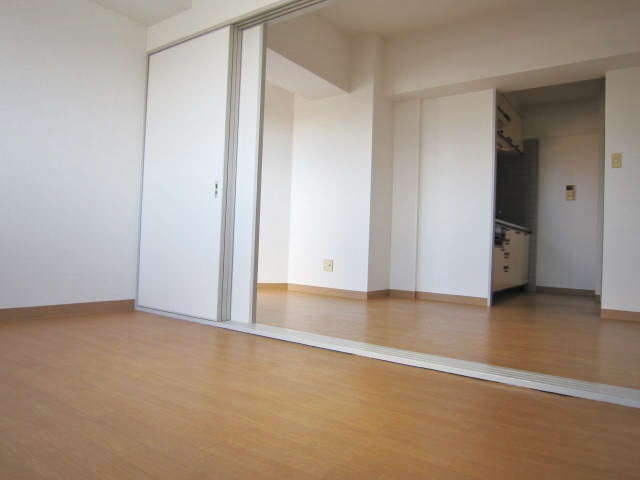 ライオンズマンション西明石の洋室|洋室5帖