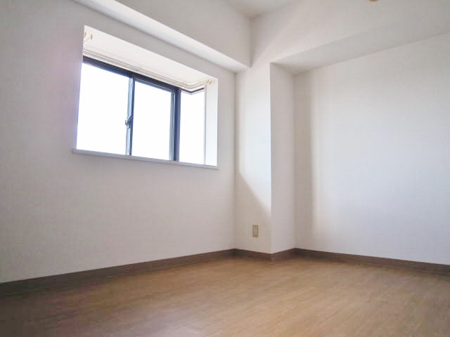 ライオンズマンション西明石の洋室|洋室5帖