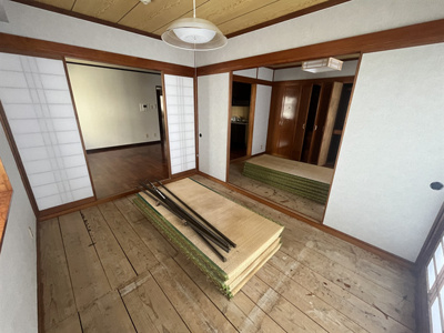  | マンション識名12