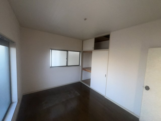 泉南市信達市場　中古戸建の洋室