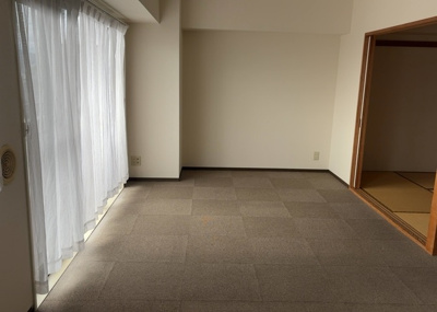 【居間・リビング】 | ルミナス相模原 | リビングの間取りの種類は大きくわけてリビングとダイニングが別になっているタイプ、リビングダイニング一体型です。どちらも一長一短ですので、家を選ぶ時はその両面をチェックして決めるようにしましょう。