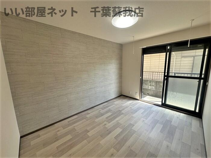 カナリアンハイツの洋室|スタンダードな洋室です