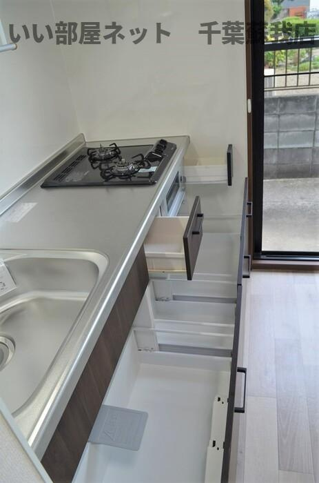 カナリアンハイツのキッチン|きれいなキッチンです