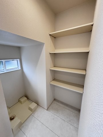 新築戸建　伴東8丁目(No.1／No.2)の収納