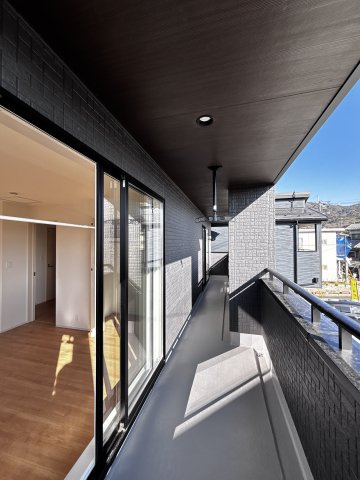 新築戸建　伴東8丁目(No.1／No.2)のバルコニー