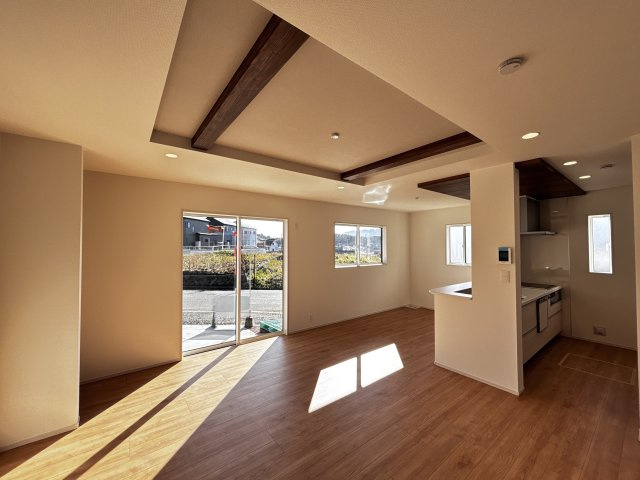 新築戸建　伴東8丁目(No.1／No.2)の居間・リビング