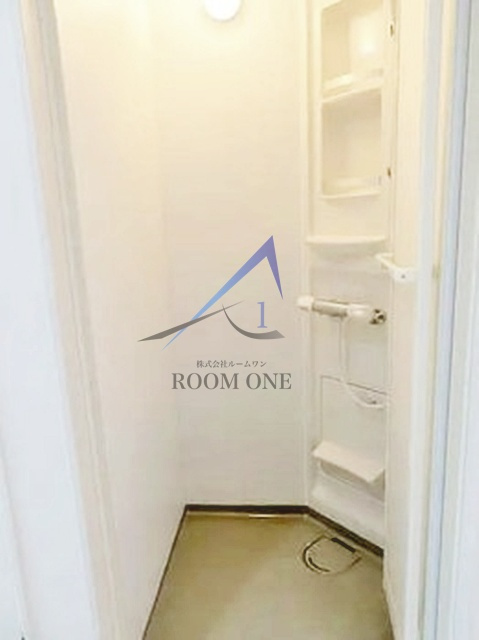 ソフィアミルクの浴室|シャワールームです。