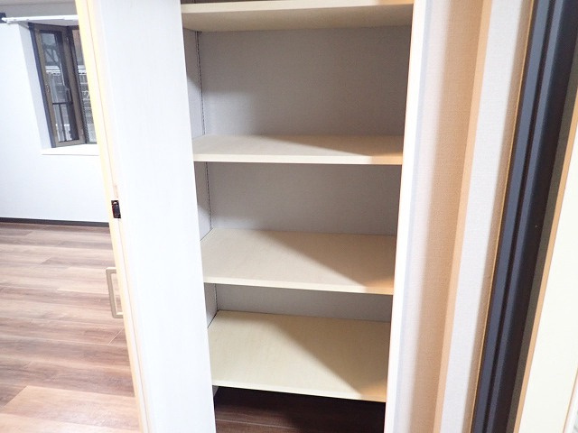 コンフォート春江B棟の収納