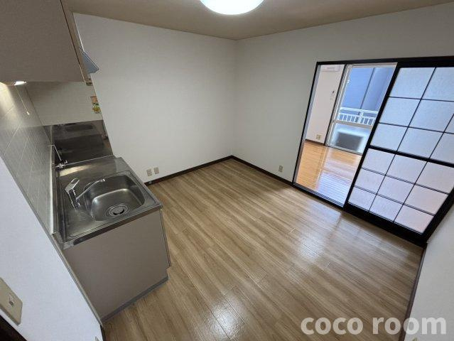 パストラル　Ｉの居間・リビング