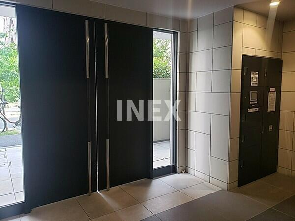ヴォーガコルテ横濱吉野町のエントランス