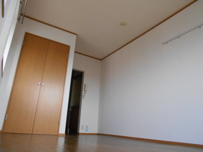 【洋室】 | メゾングラティア