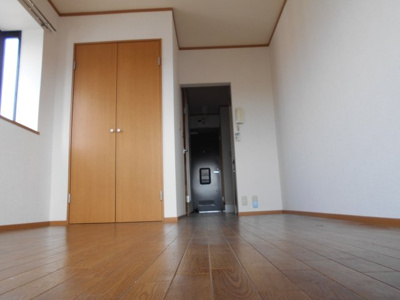 【洋室】 | メゾングラティア