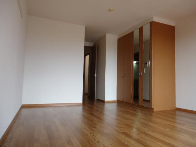 【内装】 | グランヴェール中島 | 洋室