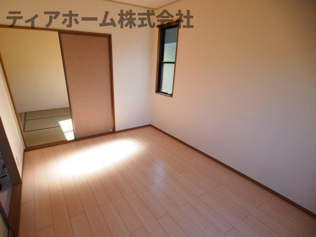 スペースMHM A棟の洋室|コンパクトで使いやすい洋室です