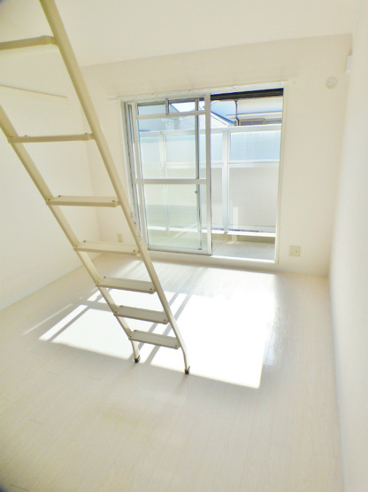 【寝室】サテライト芦屋宮塚