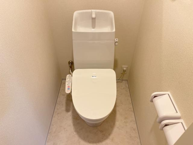 カロテラスのトイレ|シャワー付トイレ