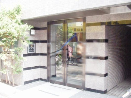 ルーブル戸越公園弐番館のエントランス|エントランスです。