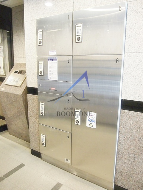 ルーブル戸越公園弐番館のその他共用部分|宅配ボックスです。