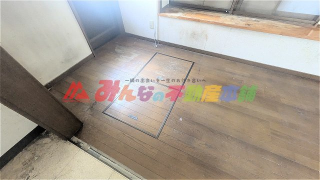 久留米市津福本町の中古一戸建の収納