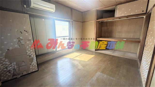 久留米市津福本町の中古一戸建の洋室