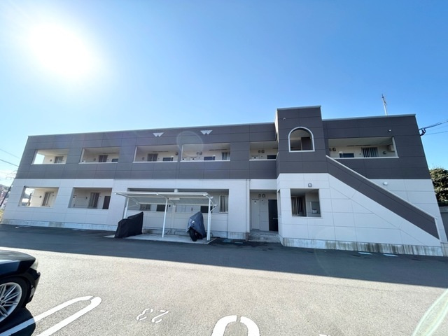 ソラーレ基山の駐車場|駐車スペースもあります☆