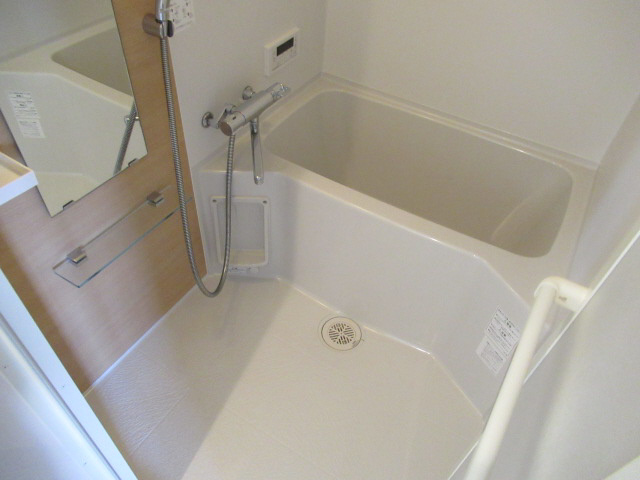 コート・ロッソの浴室