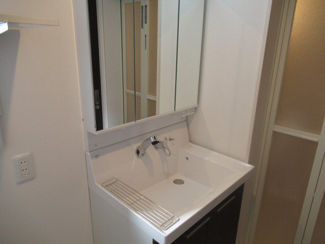 コート・ロッソの洗面所