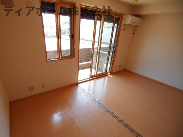 セジュール メゾンの洋室|コンパクトで使いやすい洋室です