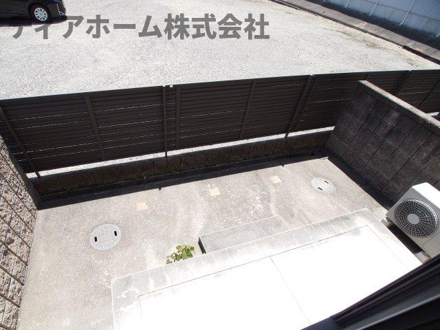 セジュールメゾンの庭