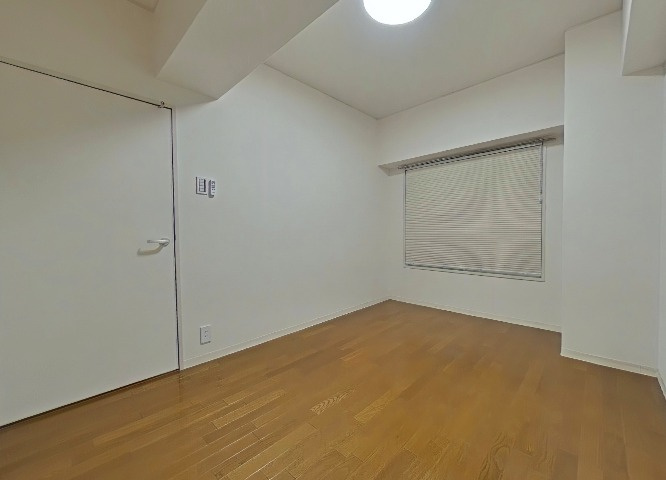 朝日プラザ千里北D棟の洋室