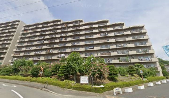 朝日プラザ千里北D棟の外観