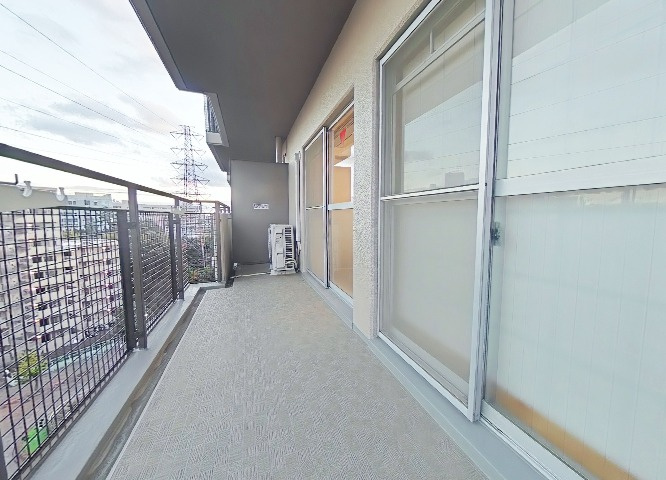朝日プラザ千里北D棟のバルコニー