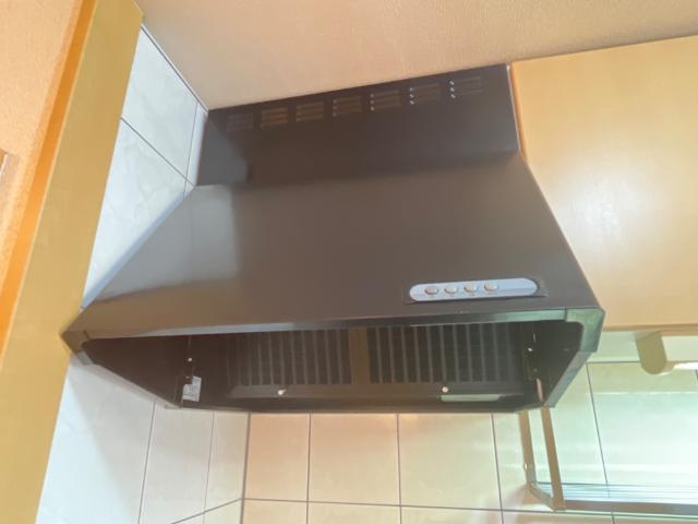 エバーハイツ春日のキッチン|レンジフード