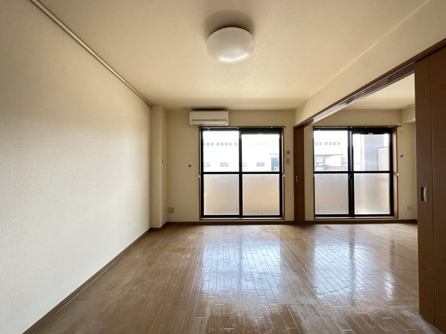 エピナール北久保の内装