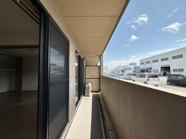 エピナール北久保のバルコニー