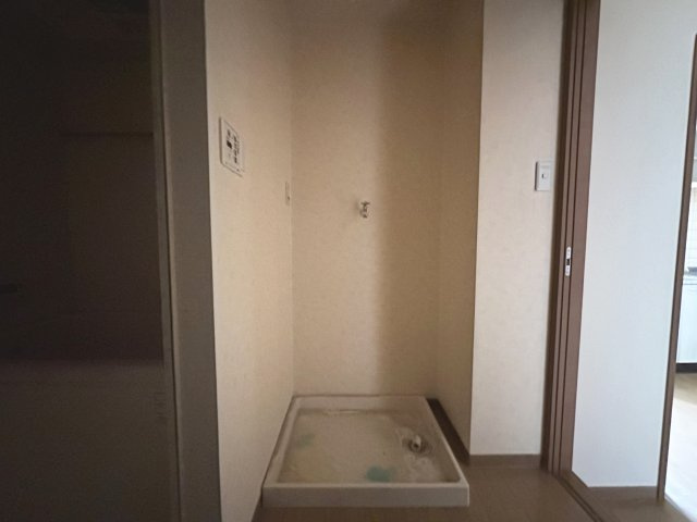 エピナール北久保の洗面所