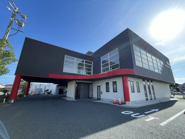 佐鳴湖南貸店舗の外観