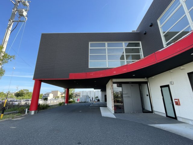 佐鳴湖南貸店舗の外観