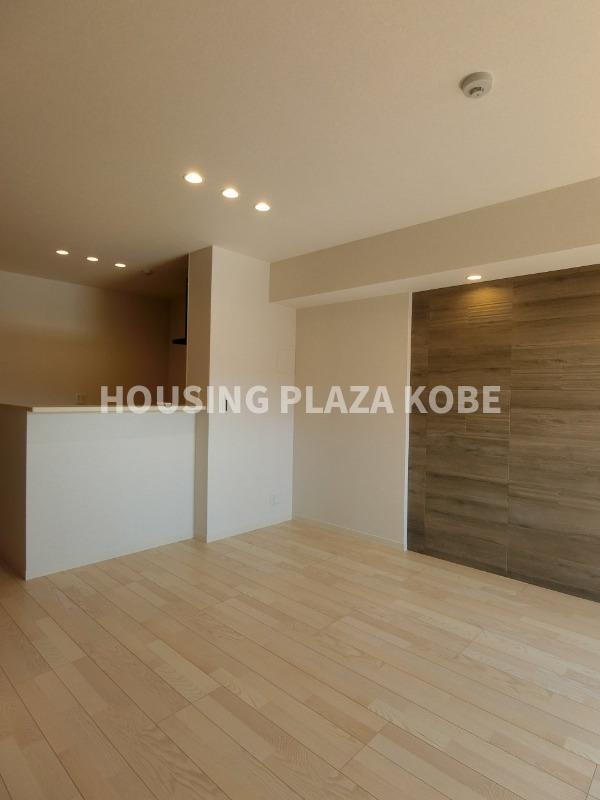 エクセレントガーデンヒルズＢ棟の居間・リビング