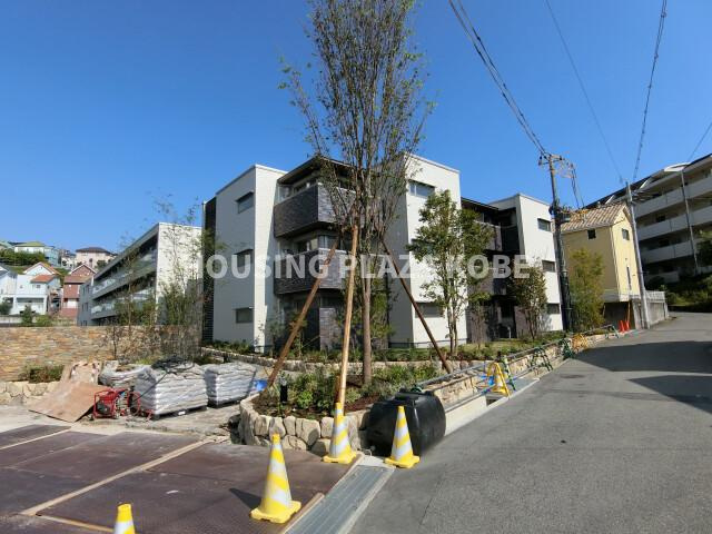 エクセレントガーデンヒルズＢ棟の外観