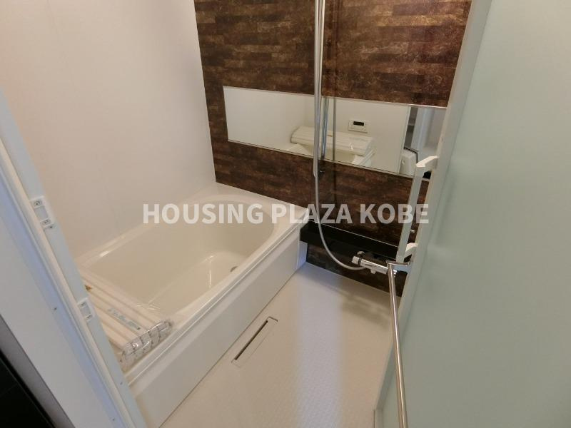 エクセレントガーデンヒルズＢ棟の浴室