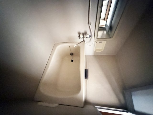 高そねマンションの浴室